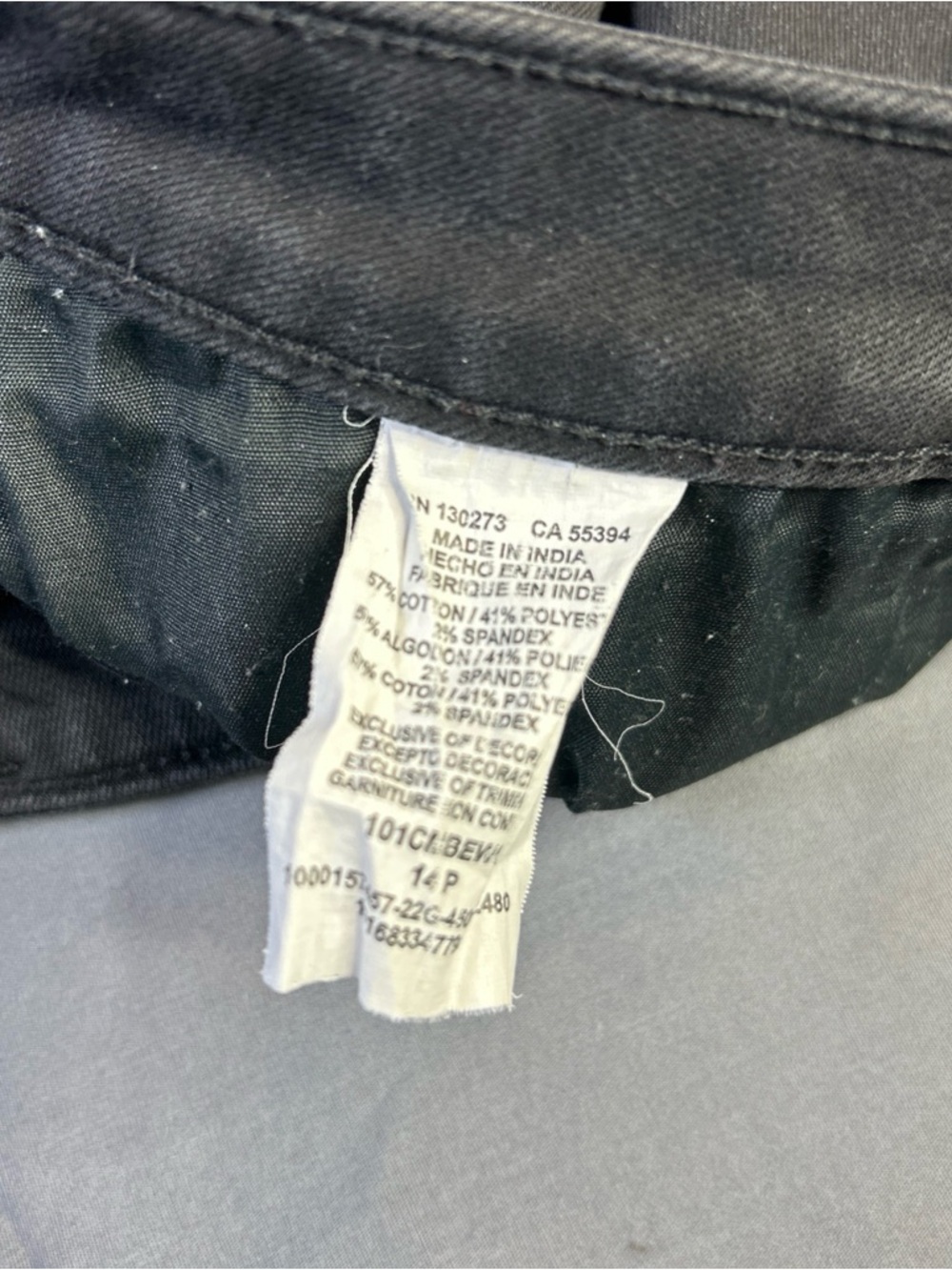 Lee Regular Fit Boot Cut Womens Jeans Lot Of 2 Size 14P Dark And Regular Wash - Picture 10 of 10